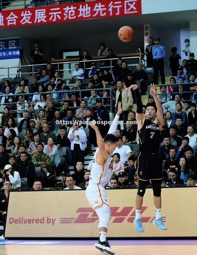 香港男篮逐鹿胜场，豪取连胜